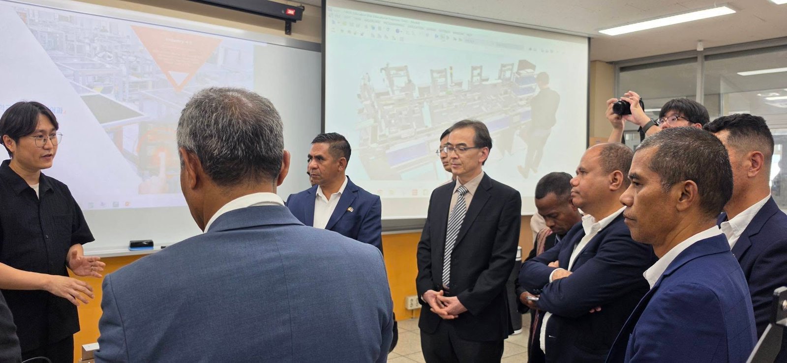 Briefing in automated manufacturing training lab at Dong-Ah Meister High School