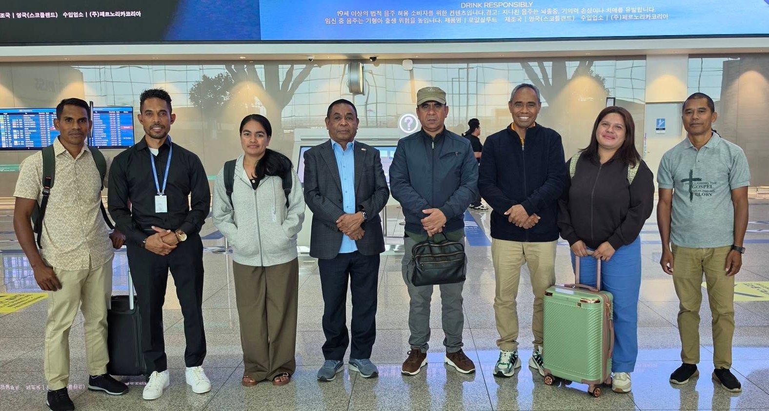 Official delegation of Timor-Leste with Embassy staff at Incheon International Airport