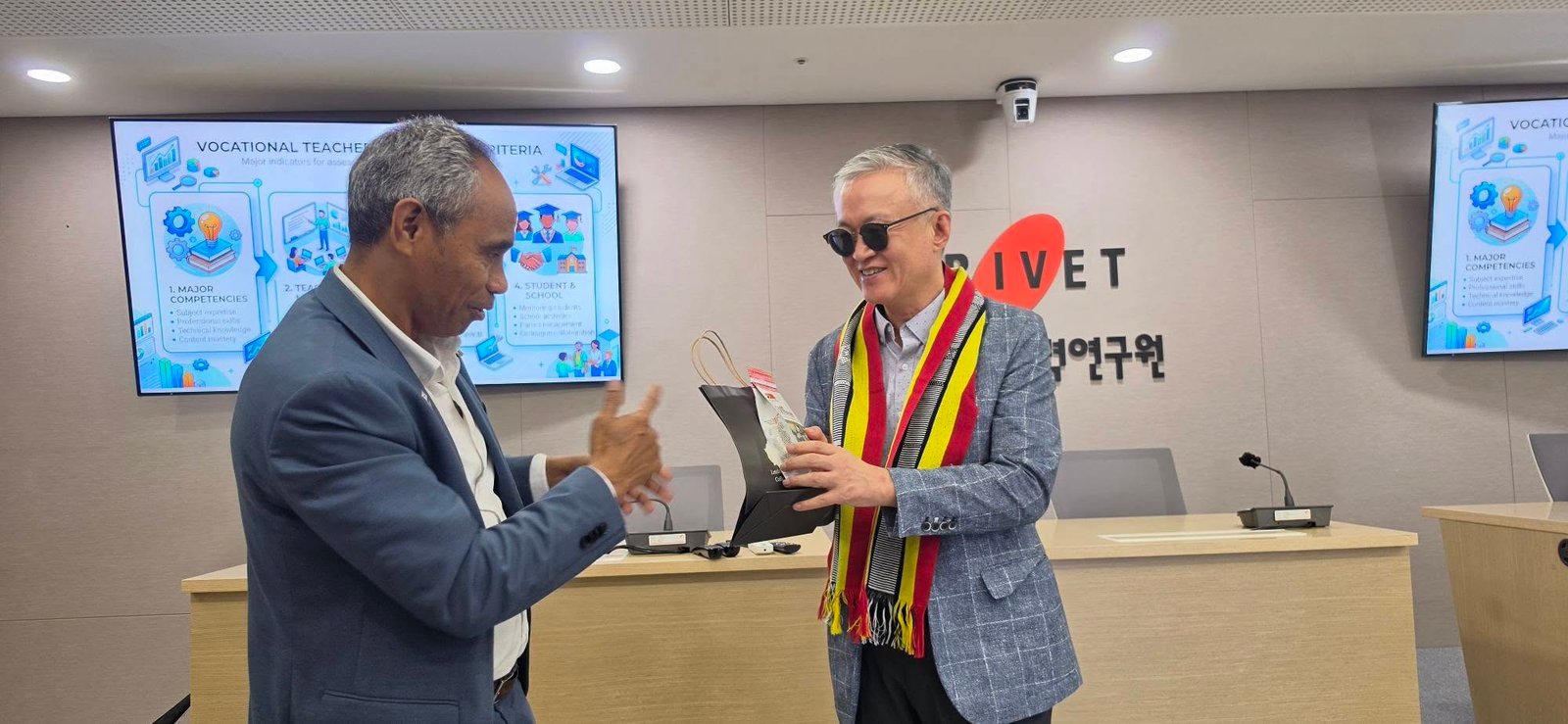 Official token presentation between Timor-Leste and KRIVET